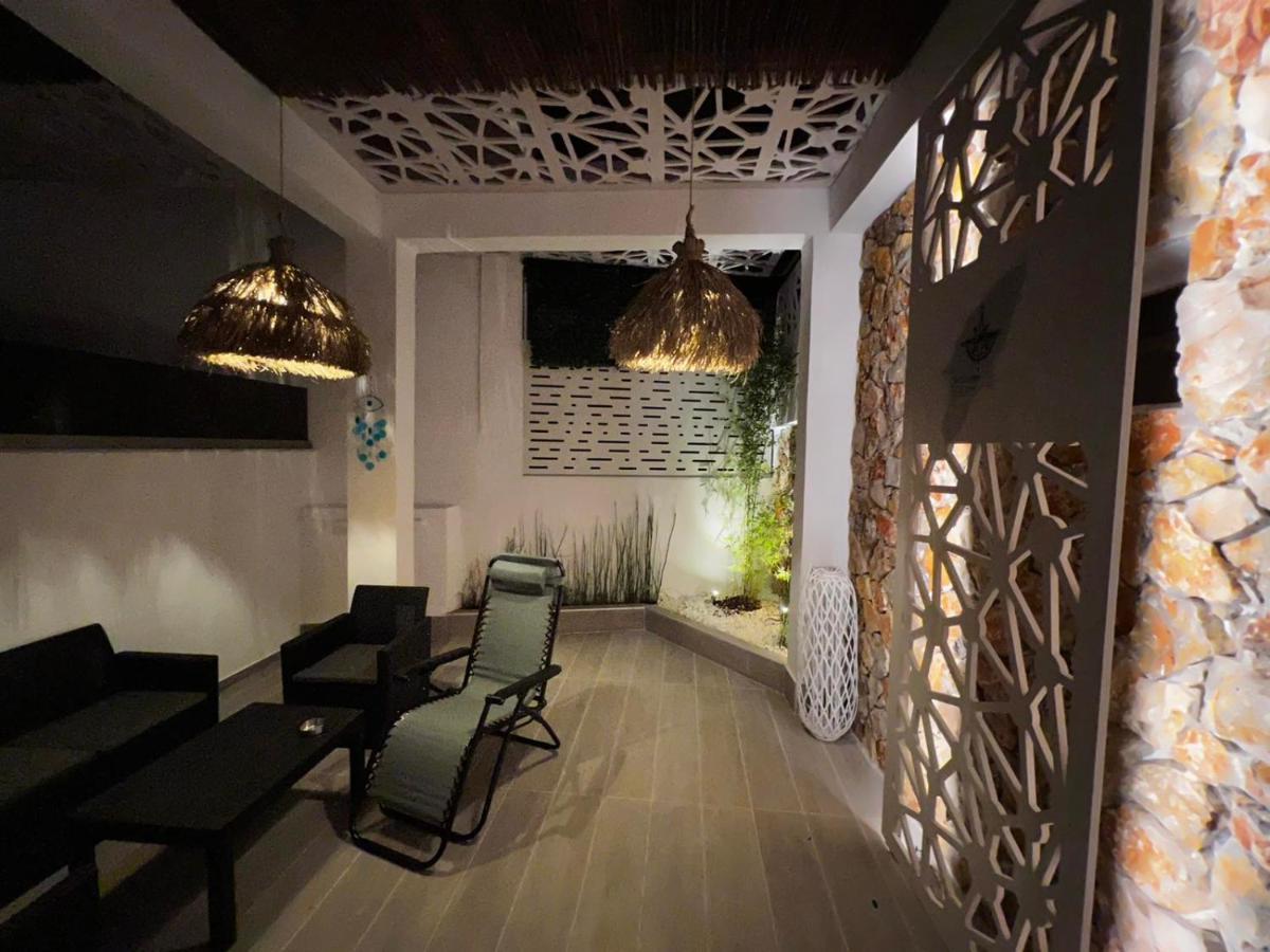 City Compass Luxury Suites Rhodes City エクステリア 写真