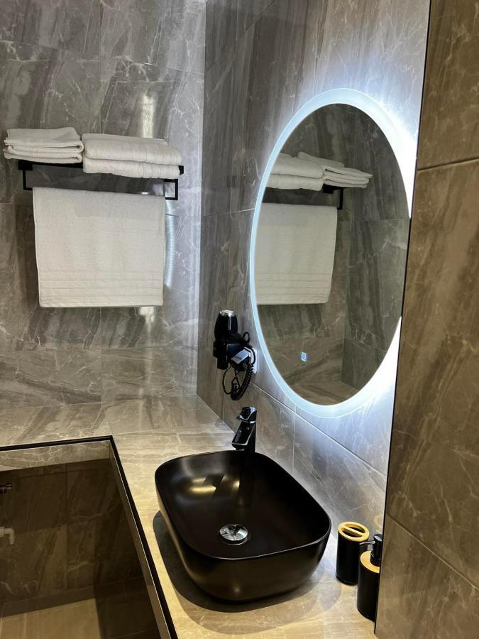 City Compass Luxury Suites Rhodes City エクステリア 写真