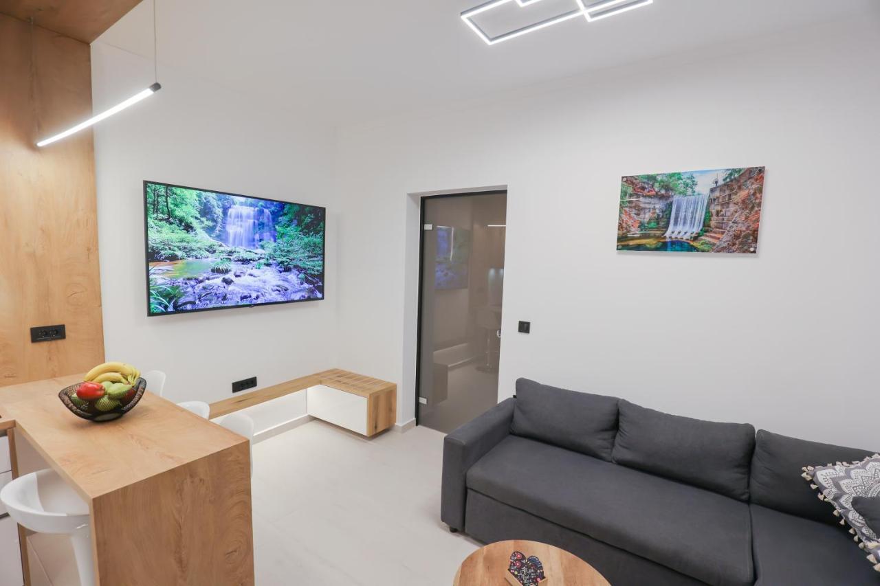 City Compass Luxury Suites Rhodes City エクステリア 写真