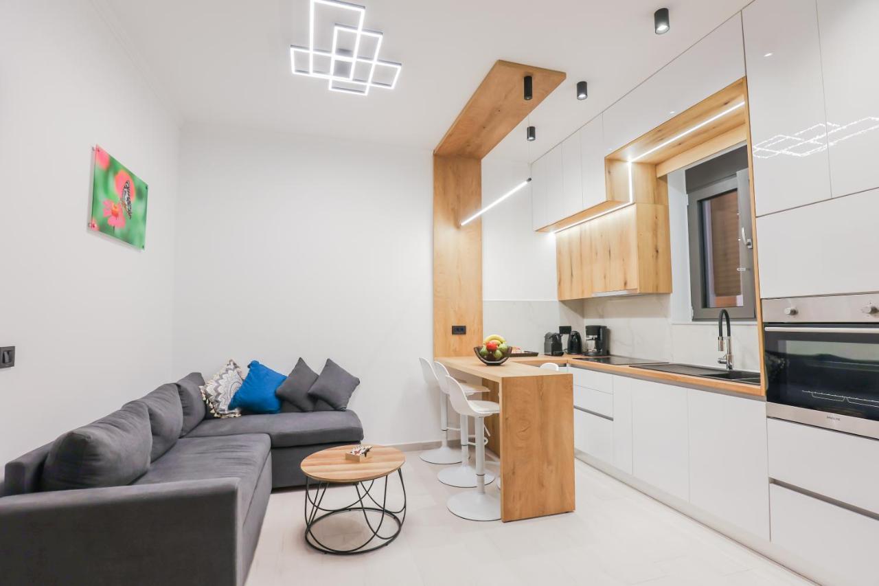 City Compass Luxury Suites Rhodes City エクステリア 写真